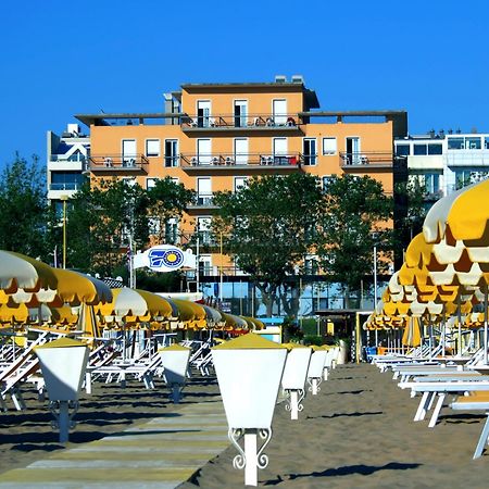 Hotel Atlas Rimini Kültér fotó