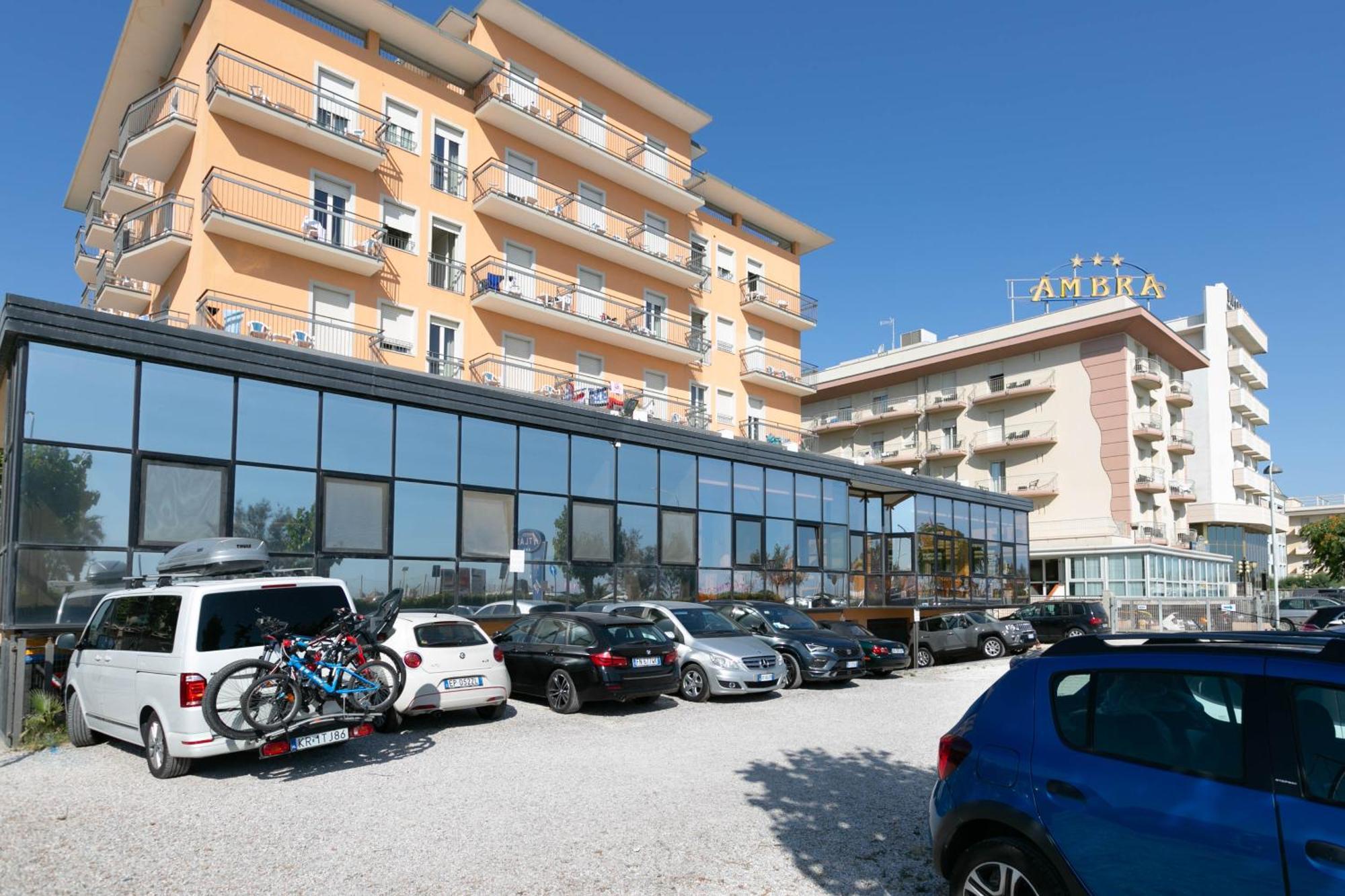 Hotel Atlas Rimini Kültér fotó