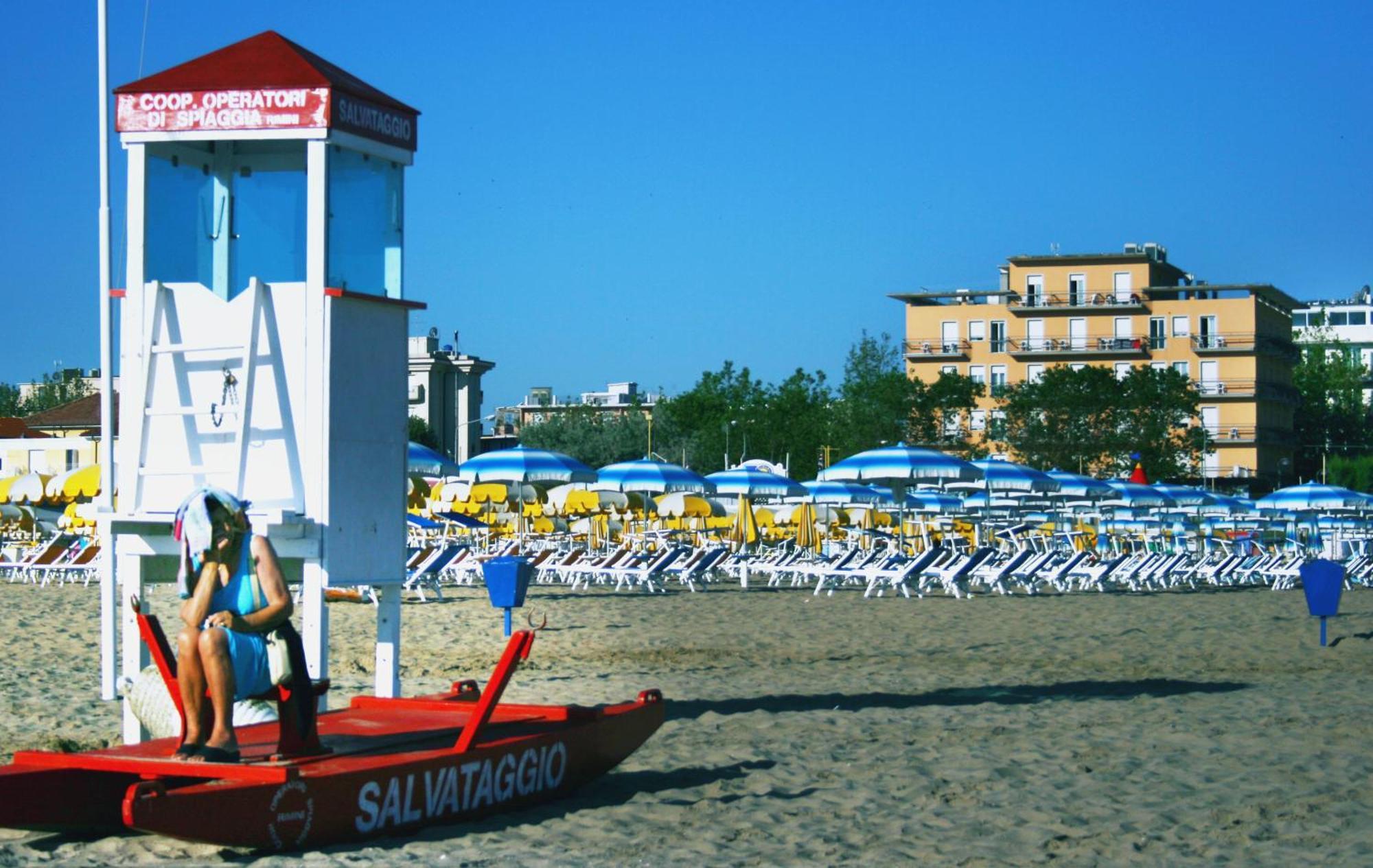Hotel Atlas Rimini Kültér fotó