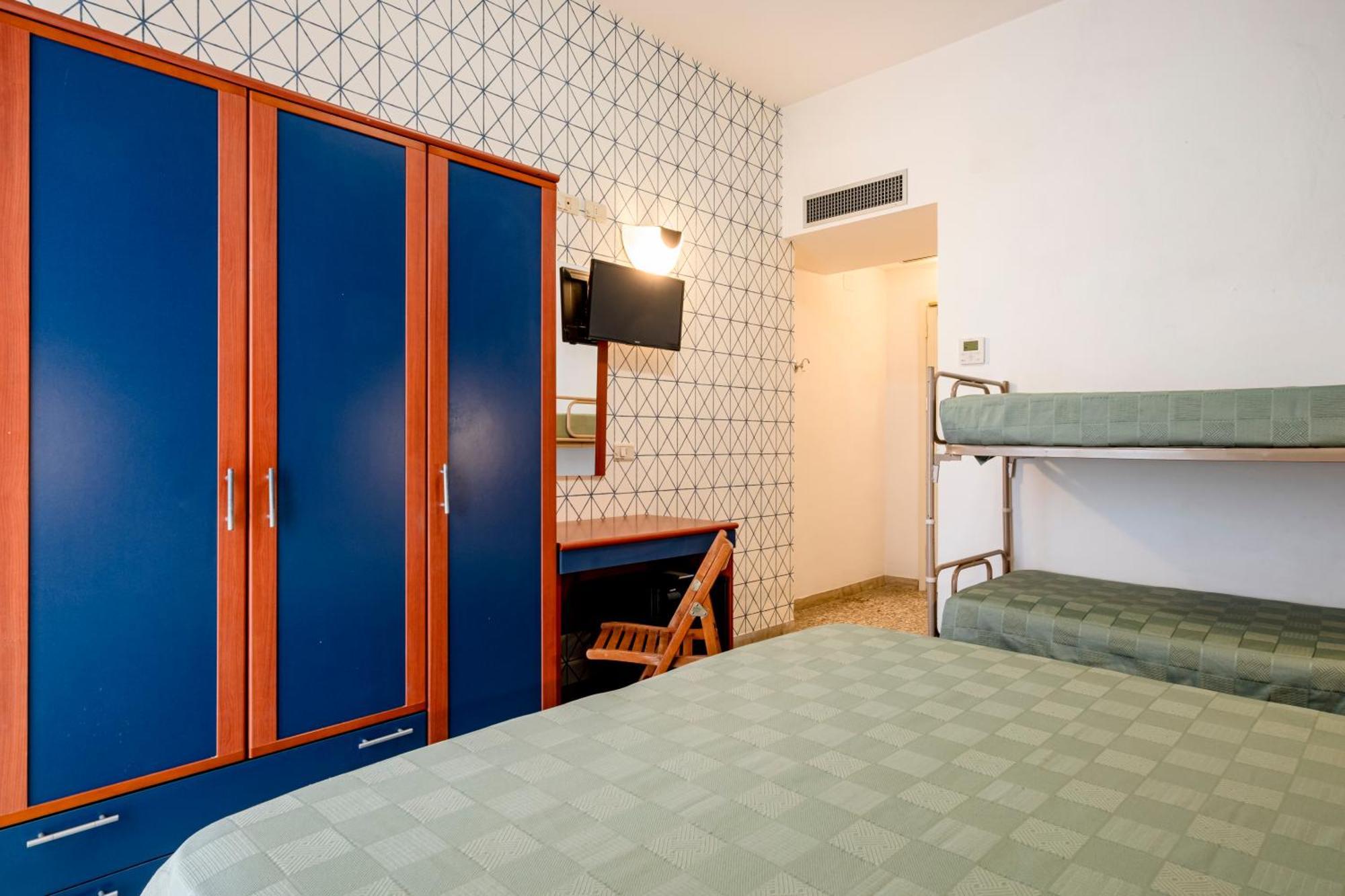 Hotel Atlas Rimini Kültér fotó