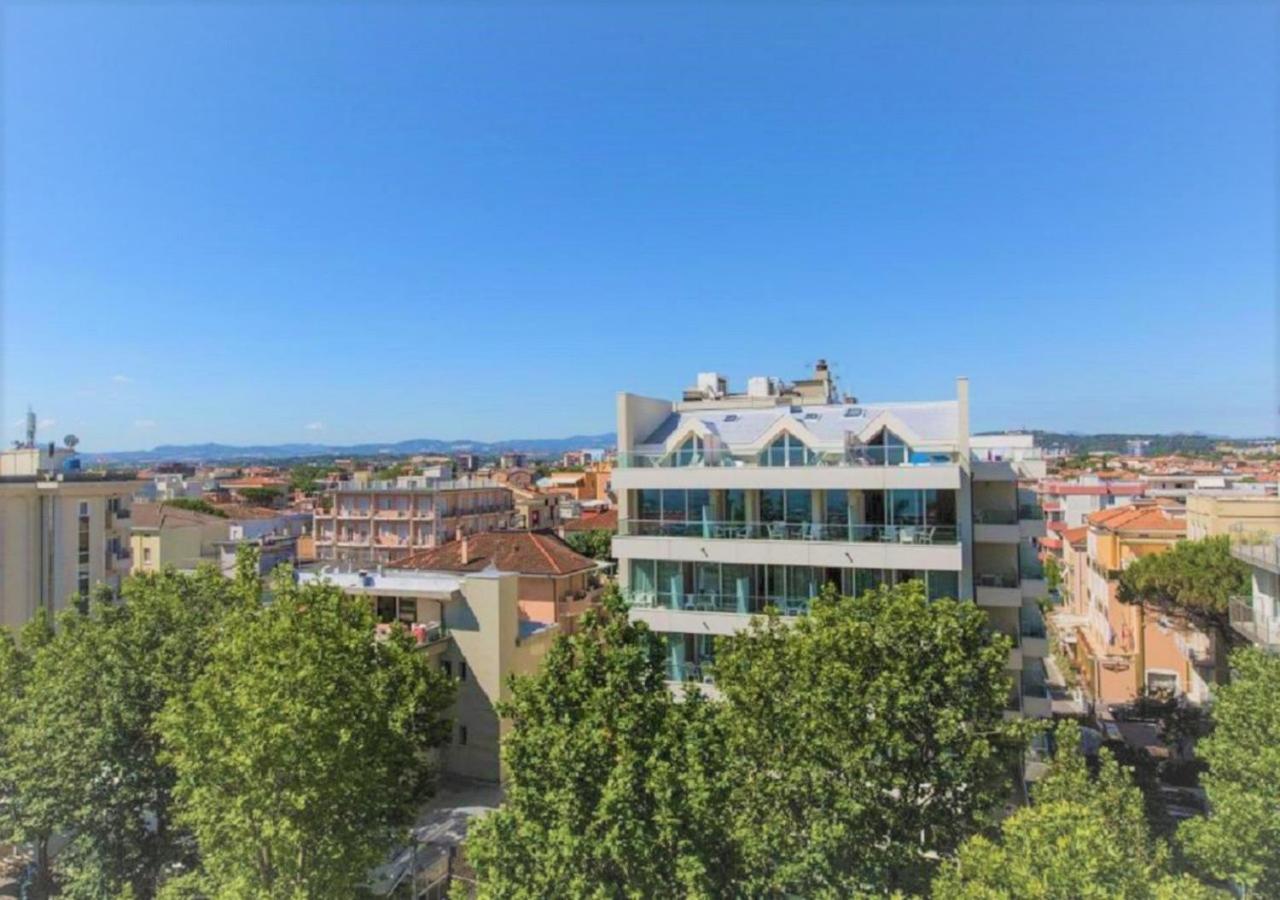 Hotel Atlas Rimini Kültér fotó