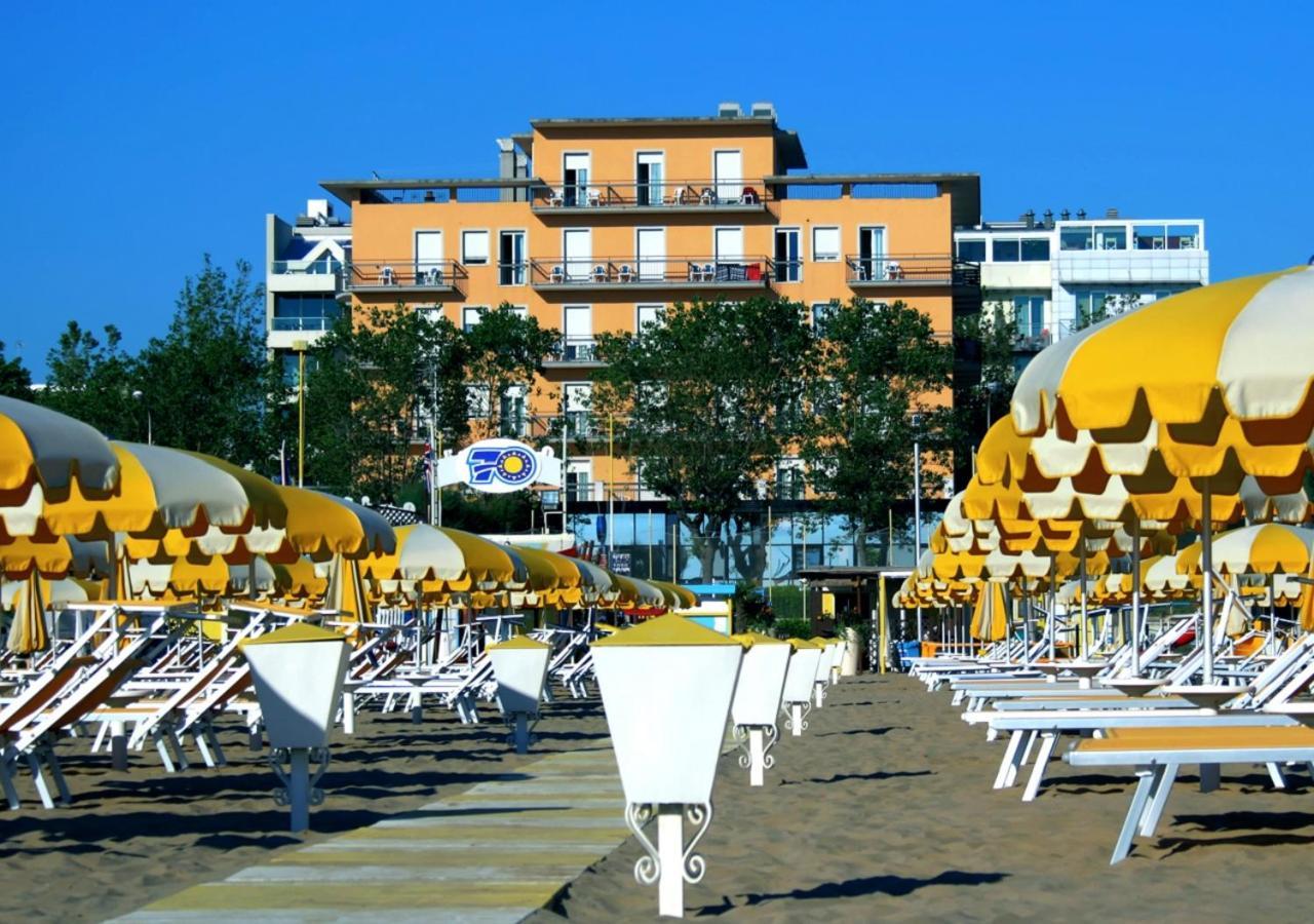 Hotel Atlas Rimini Kültér fotó